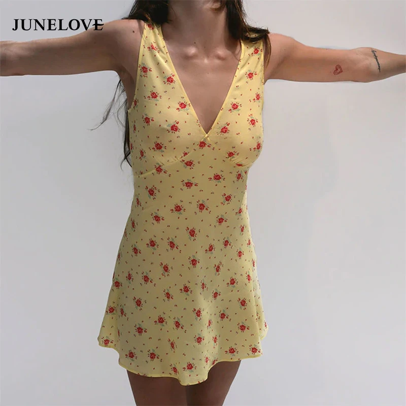 JuneLove женское летнее сексуальное мини-платье на шнуровке винтажное женское платье с цветочным принтом и v-образным вырезом в стиле бохо повседневное праздничное женское пляжное платье