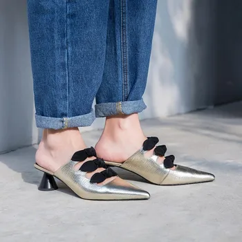 

MLJUESE 2019 women slippers Soft Cow leather Summer pointed toe Rome style gold color beaches sandals party dress size 34-40