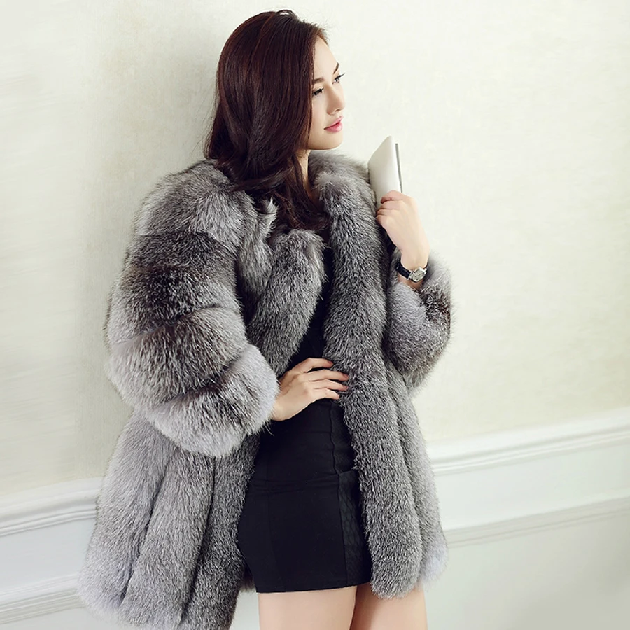 Genuine fur coats for women Overland is the nation's most trusted source of quality fur coats for women. Browse our extensive selection of mink, beaver, rabbit, fox and lynx coats. Nothing beats the feeling of a real women’s fur coat, fur jackets with chinchilla fur trim, and women’s fur coats with raccoon fur trim.