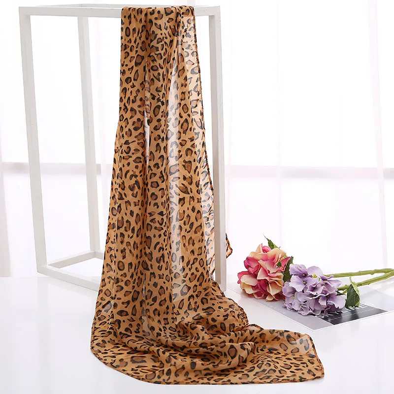 

hot 70*70cm women Gradient color leopard print scarf square lady wrap small office neck head scarf hair scarf foulard scarfs