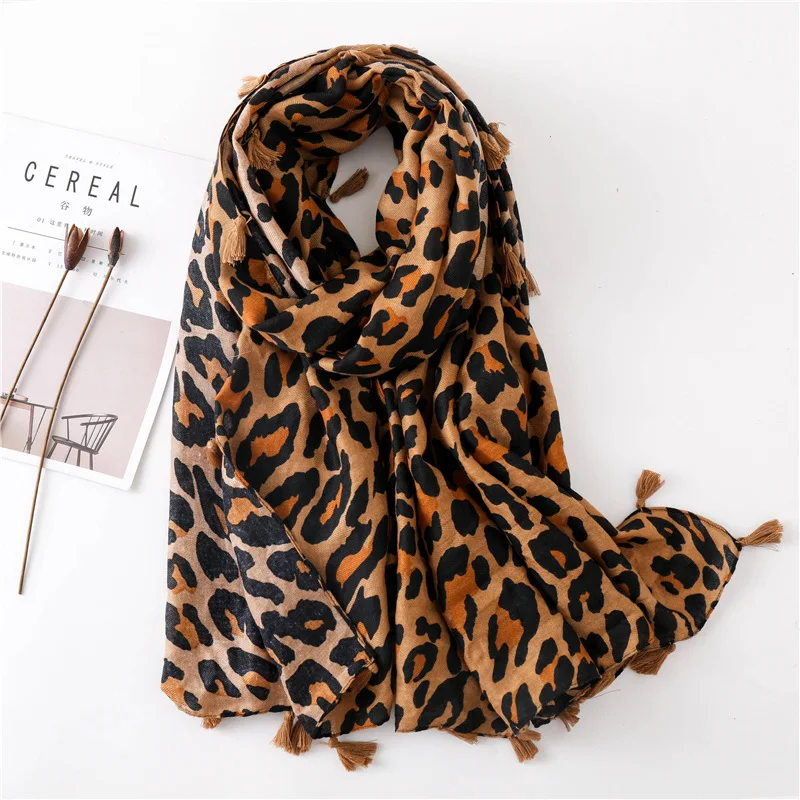 

Women Winter Fashion Animal Leopard Pattern Viscose Shawl Scarf High Quality Wrap Neck Pashminas Stole Muslim Hijab Sjaal