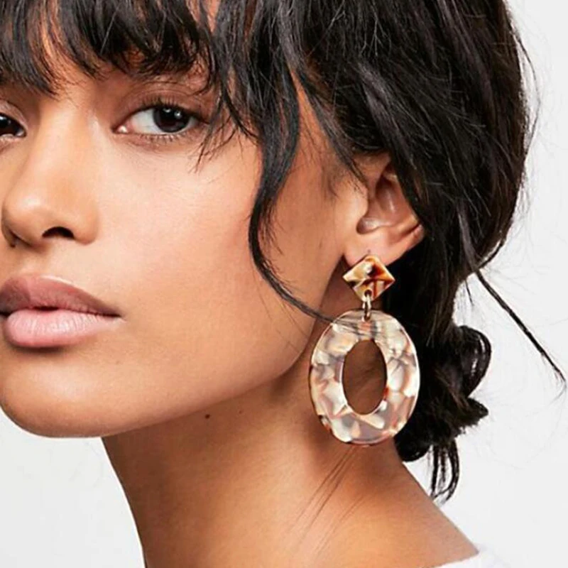 

CUTEECO 2019 Fashion Jewelry Acrylic Resin Oval Earring For Women Geometry Big Circle Female Earrings Acetate Brincos