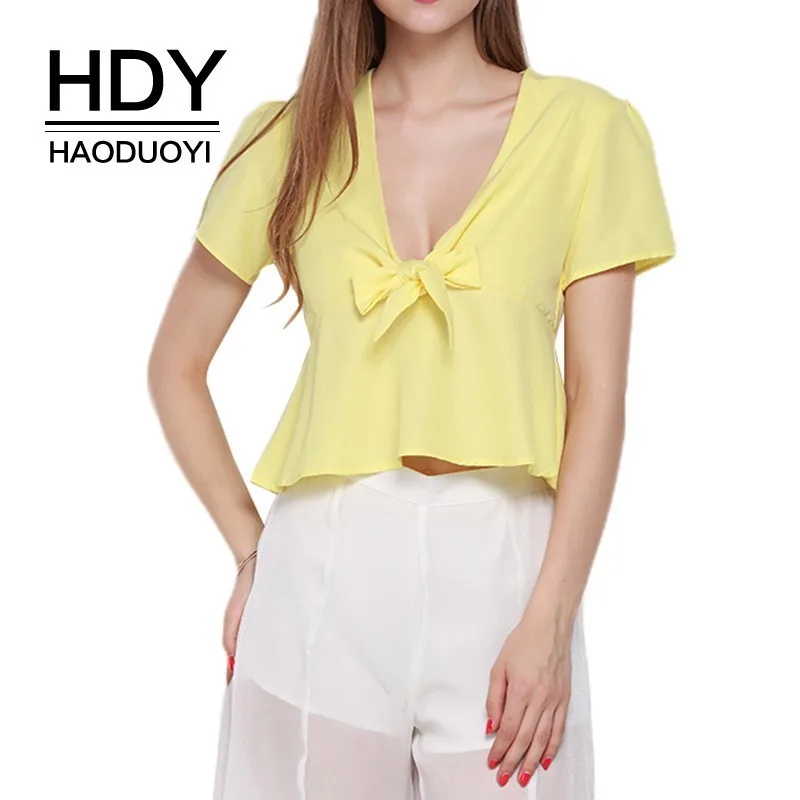 Женская блузка с бантом HDY Haoduoyi желтая облегающая глубоким вырезом 2019 |