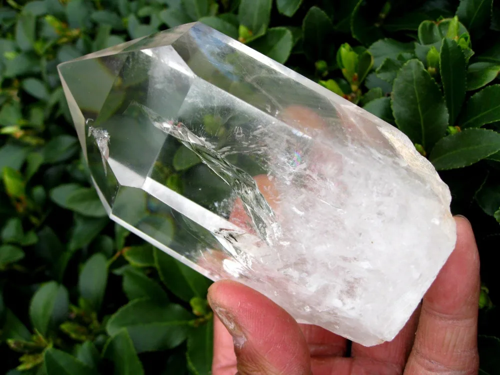 

huij 00898 NATURAL Clear quartz crystal Point healing Bronze Statue