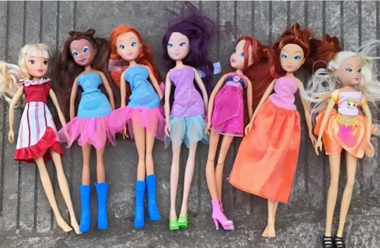 

Free Shipping 2018 20cm doll New Winx Dolls For Girls Gift doll accessories