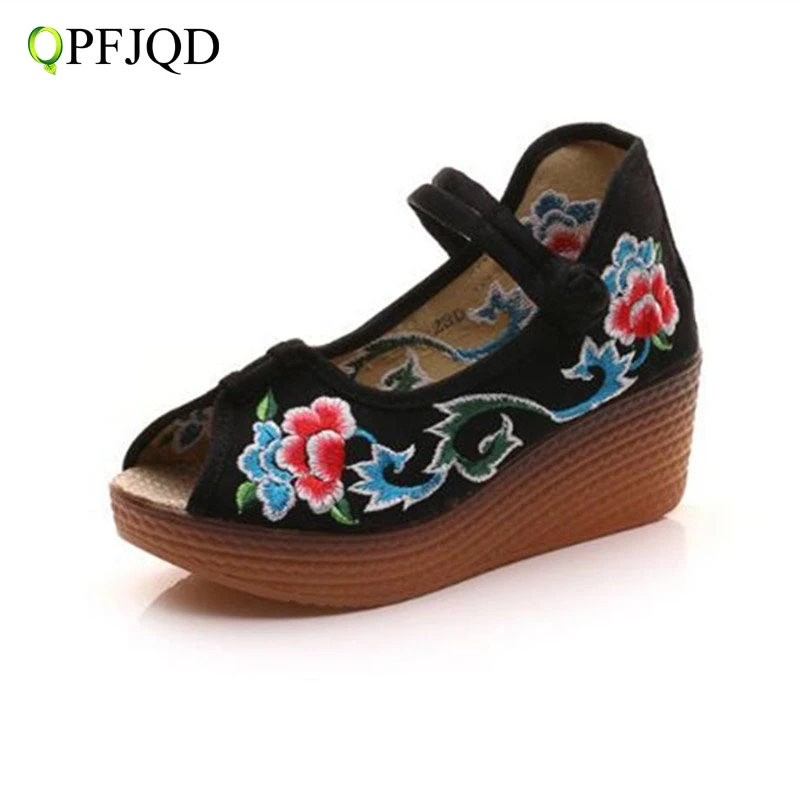 

Chinese Style Mary Janes Platform Shoes Womens Flower Embroidery Peep Toe Pumps Casual Cloth Shoes Woman Wedges Size 34-41