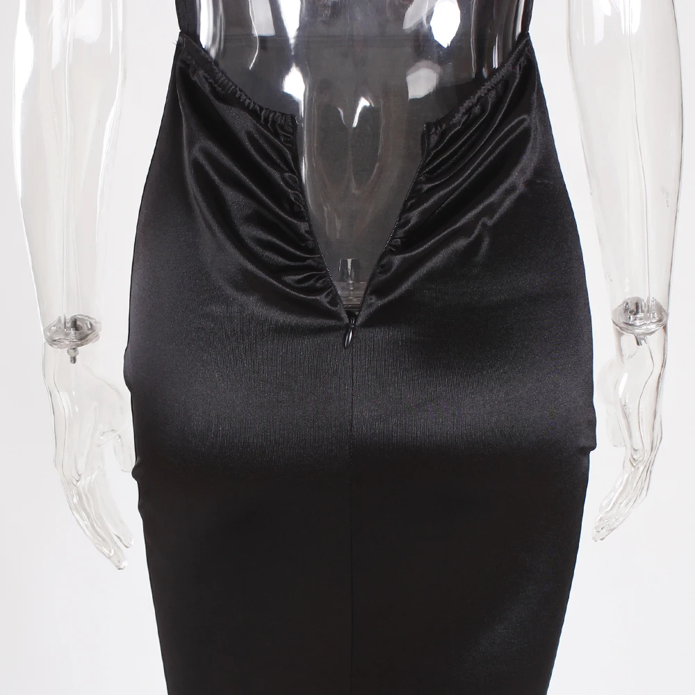 Черное атласное вечернее платье с открытой спиной без рукавов с глубоким v-образным вырезом длина до пола мягкий стрейч свадебное платье
