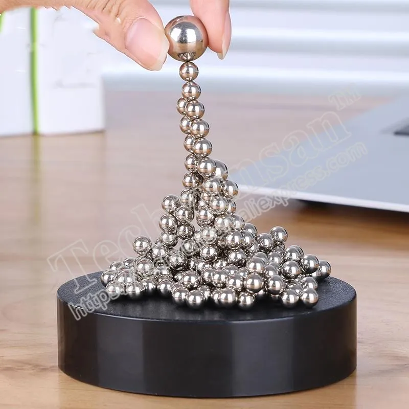 

Creative birthday gift Personality DIY magnetic ornaments Random transformation modeling