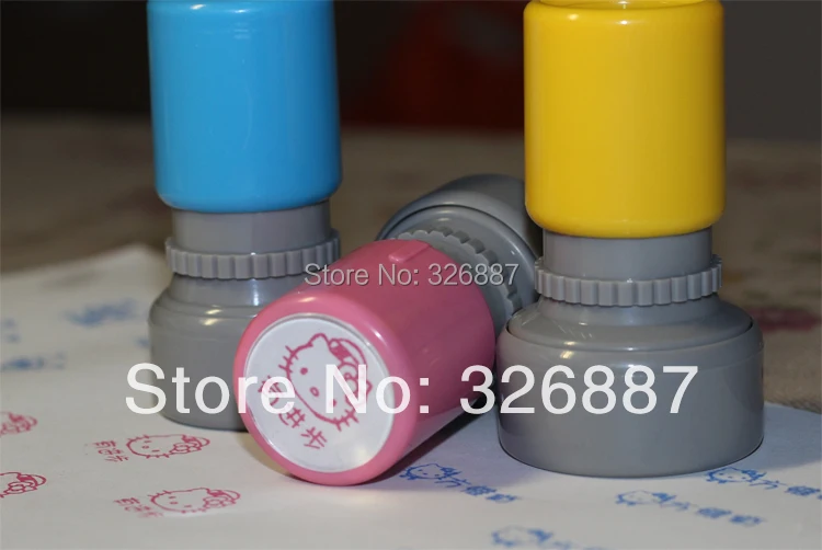 

Customized Photosensitive Medium teacher stamp mark Colorful birthday name Word for DIY Scrapbooking/Card /Wedding Decoration