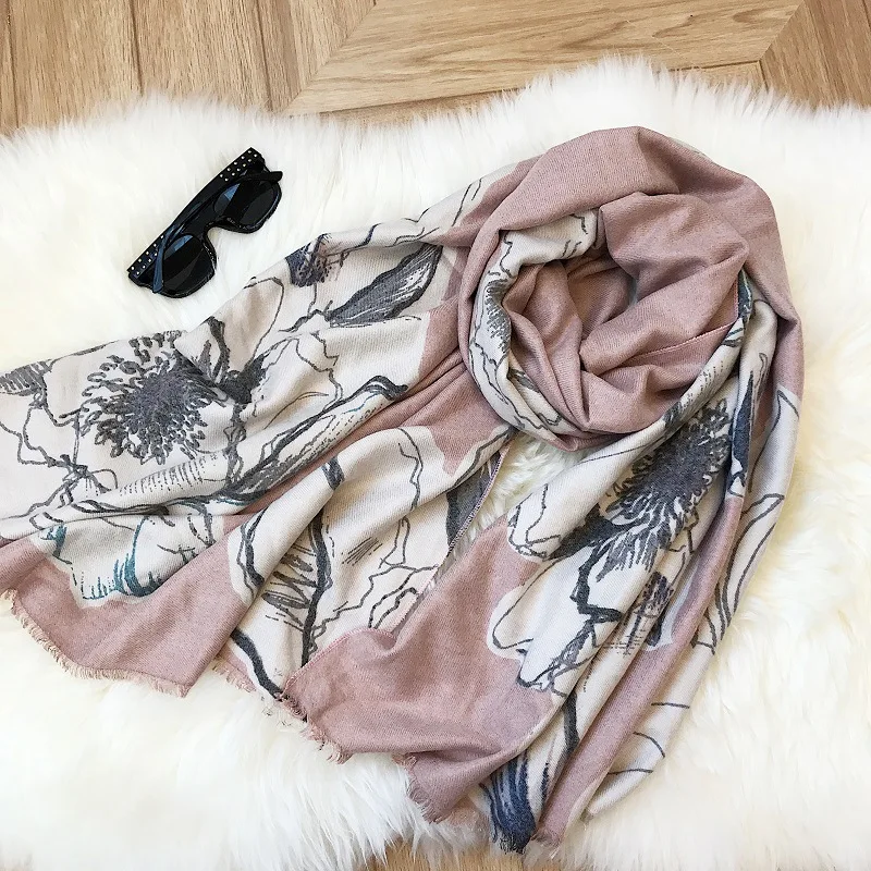 2018 Новый Зимний цветочный узор кашемировые шарфы платки Для женщин цветок Bloosom хиджаб с бахромой глушитель оптовая продажа 10 шт./лот
