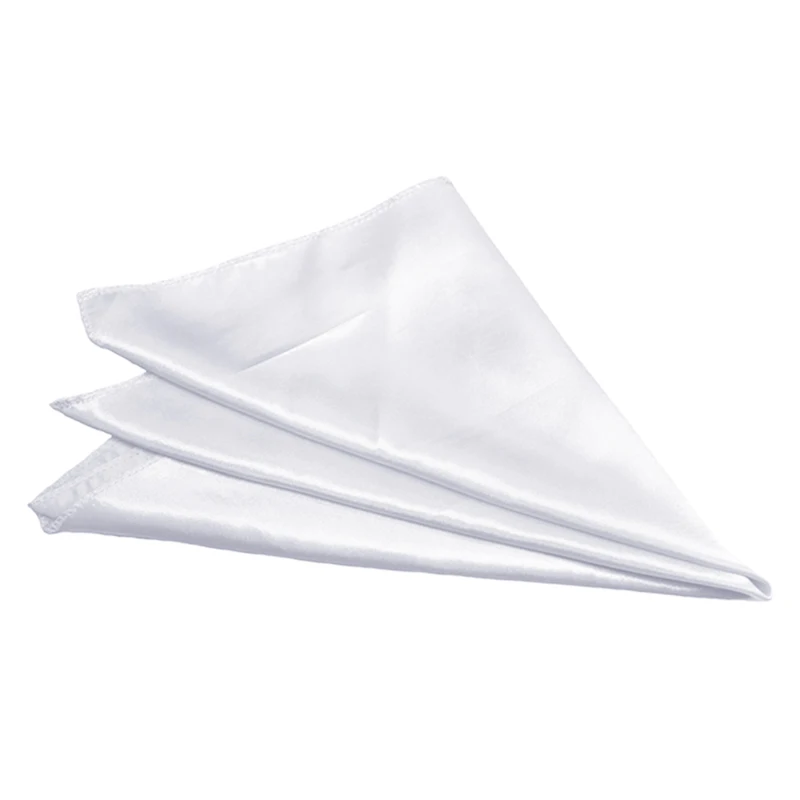 white napkins