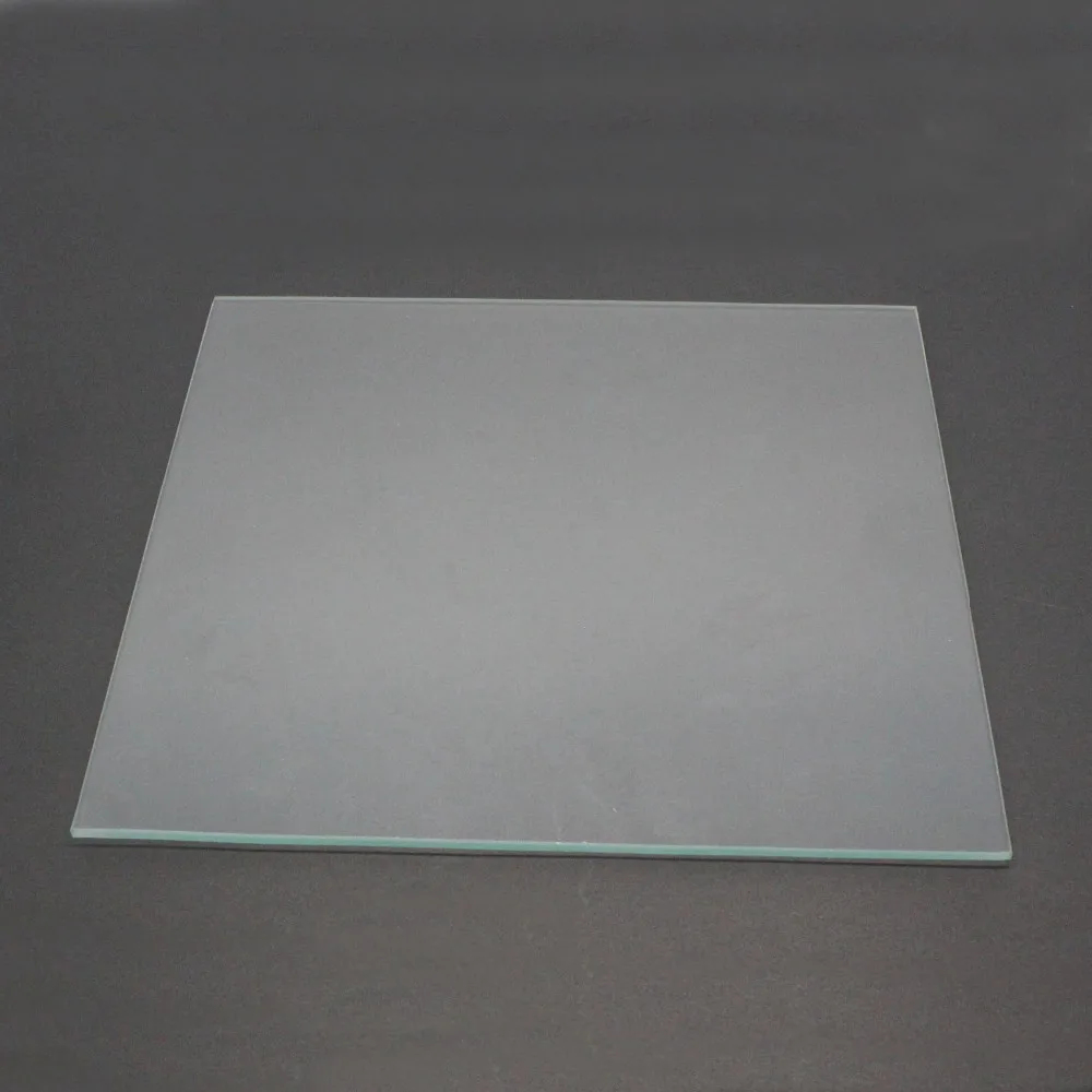 пластина из стекла. стеклянная пластина 10 мм. боросиликатное стекло пайрекс. боросиликатное стекло на плите. турка из боросиликатного стекла.