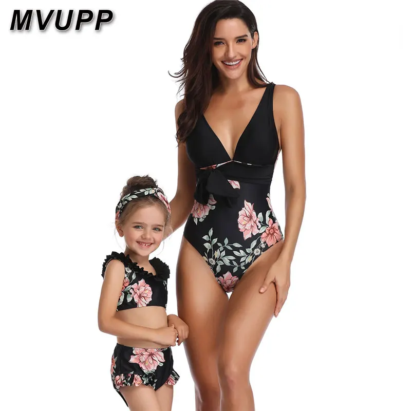 family look clothes mother daughter swimsuit for mommy and me swimwear Floral print matching outfits clothes big litter sisters