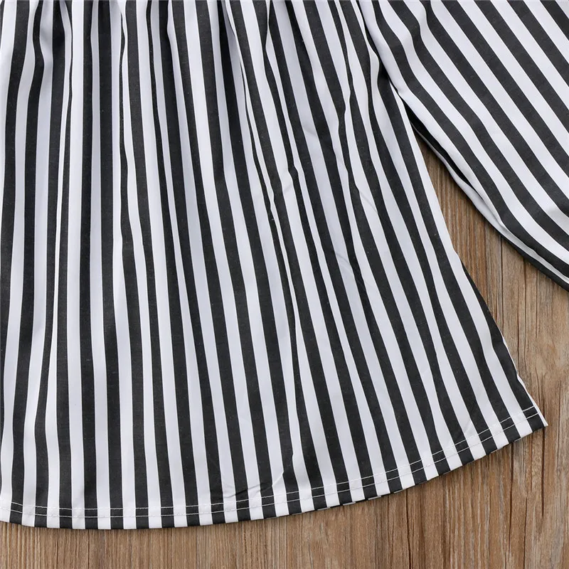Family-Matching-Clothes-2018-White-Striped-T-shirts-Long-Sleeve-Off-shoulder-T-Shirt-Mother-And (6)
