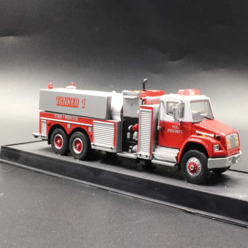 1: 64 Моделирование Классический 1999 Американский freltliner танкер модель пожарного грузовика литой металлический игрушечный автомобиль