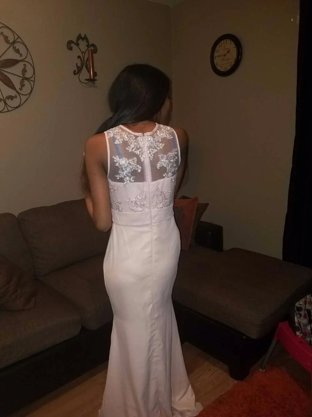 review_2075572251_00