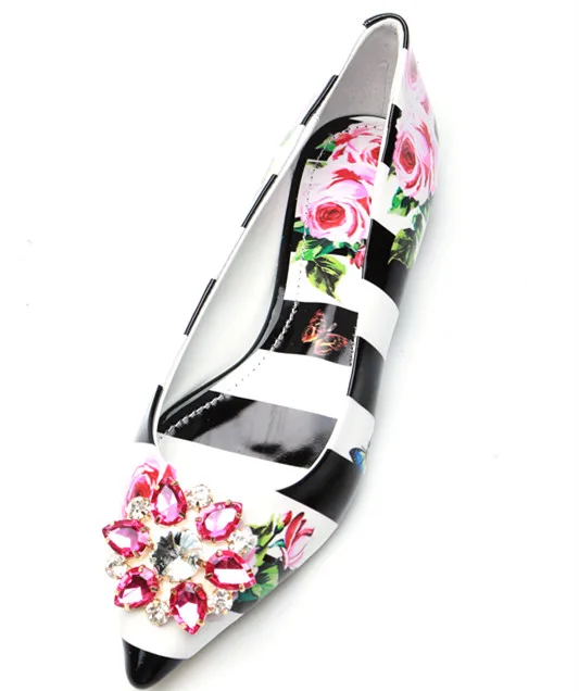 New-2018-women-autumn-shoes-striped-flower-printing-pumps-big-crystal-embellished-toe-low-heel-lazy (3)