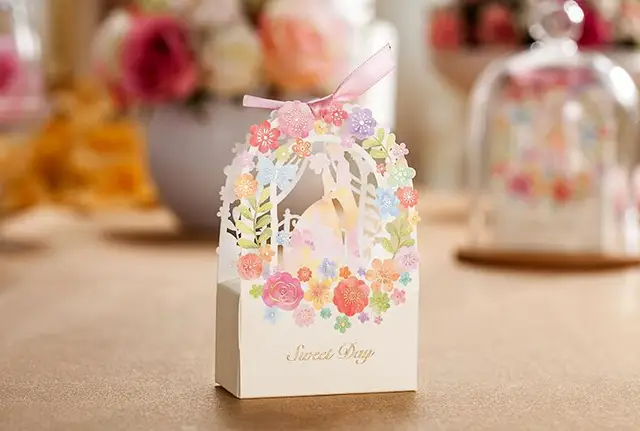 Whole 100x Laser Cut Wedding Candy Box Elegant Whole 100x Laser Cut Wedding Candy Box Elegant Luxury Decoration Flower Bride Party Sweet