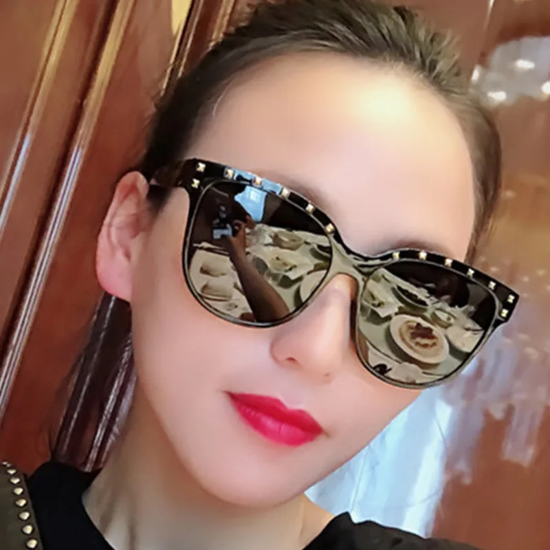 

Oversized rivet women sunglasses luxury brand design 2018 retro fashion steampunk mirror aviation sun glasses for women ladies