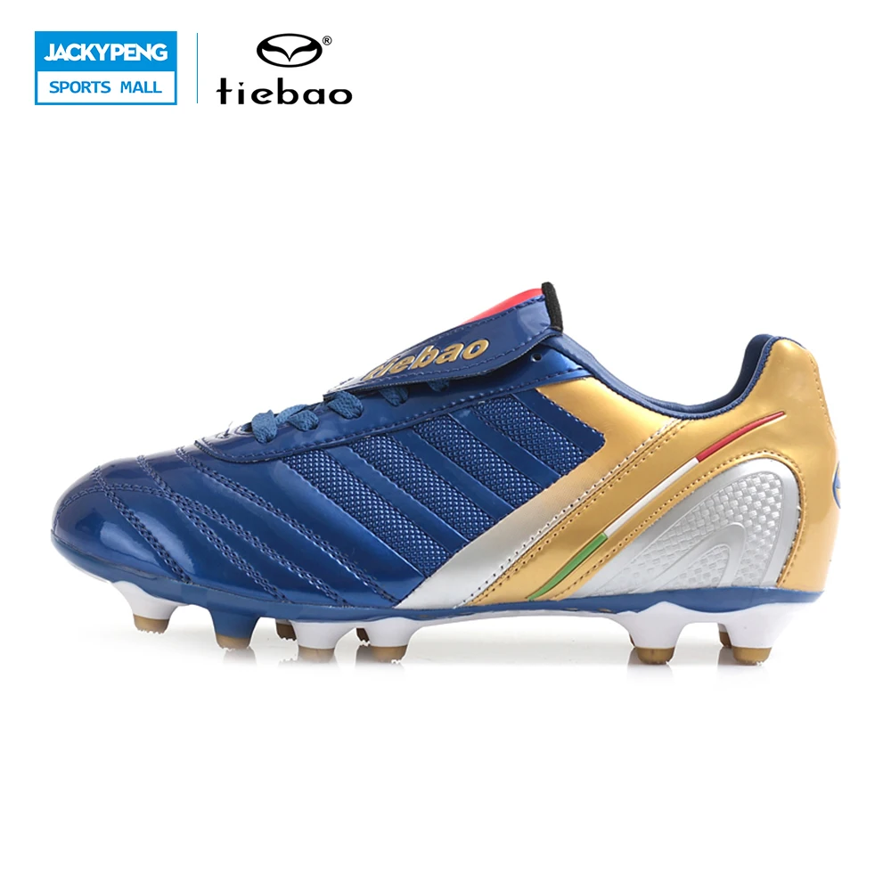 training soccer shoes
