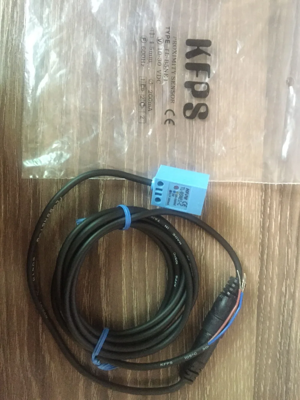 Details about   1pcs new KFPS proximity switch TL-36-5NSE1 