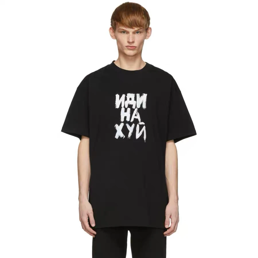 

19ss Vetements Tshirt Russian Chalk Monogram Print 1:1 High Quality EU/US Size Oversized Top Tees Streetwear Hip Hop Top Tees