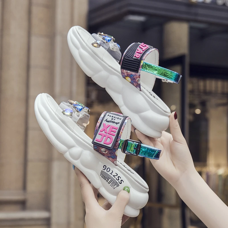 الصيف النساء الصنادل 2019 جديد حجر الراين مفتوحة اصبع القدم أحذية منصة امرأة الرياضة Sandalen السيدات مريحة في الهواء الطلق أحذية الشاطئ الصيف النساء الصنادل 2019 جديد حجر الراين مفتوحة اصبع القدم أحذية منصة امرأة الرياضة Sandalen السيدات مريحة في الهواء الطلق أحذية الشاطئ