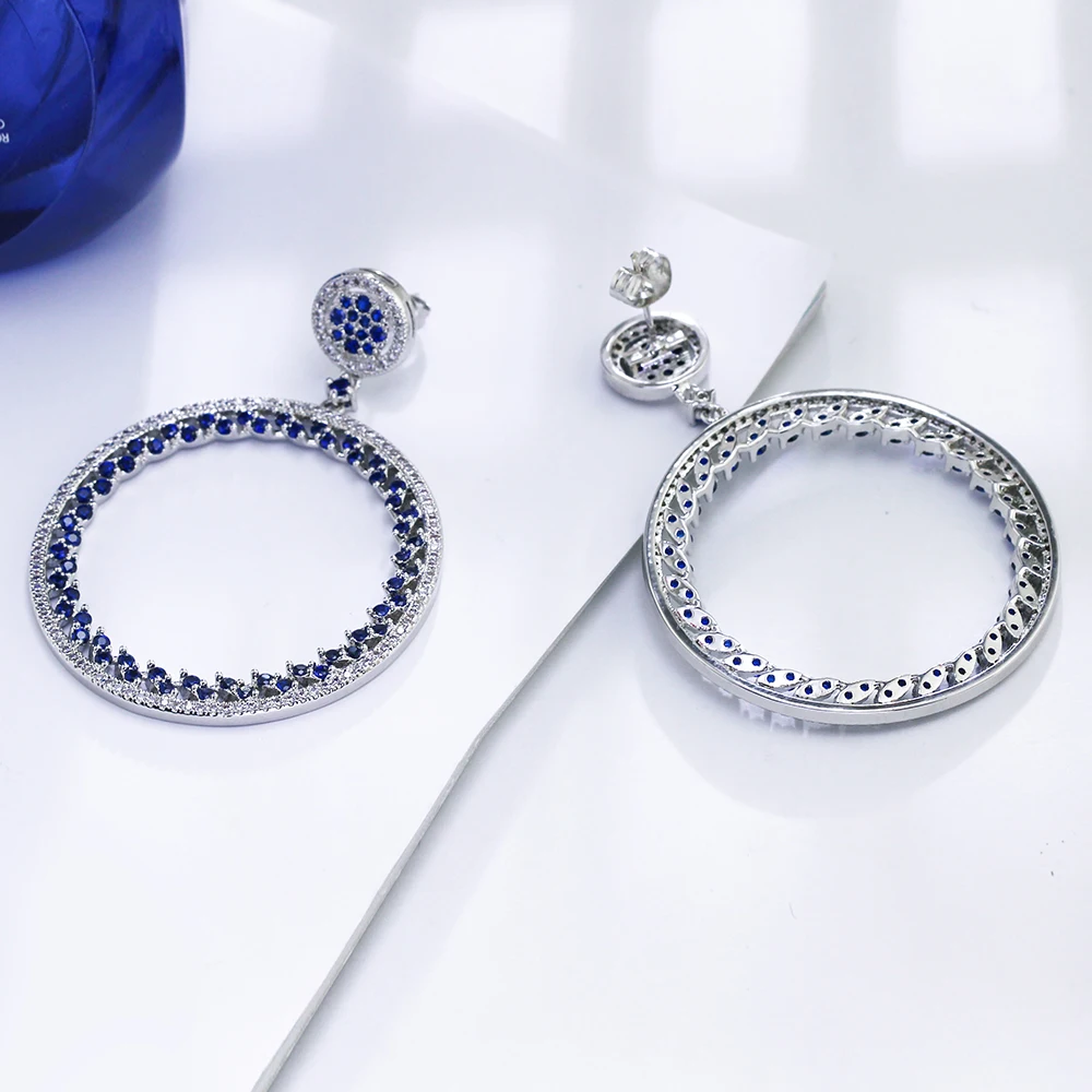 big round earrings (1)
