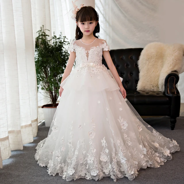 Luxury Flower Girls Dresses Lace Ball Gown Appliques Princess Dress Kids Girls Tailings Evening Gowns for First Communion D136 2