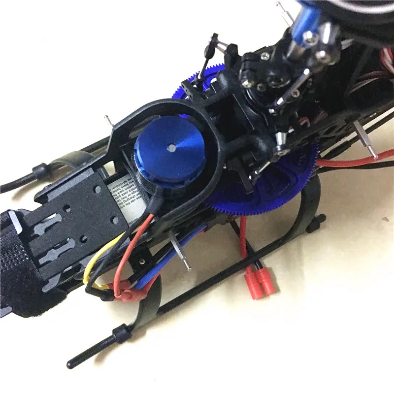 V450D03 RCヘリコプター 新品バッテリー 新品キャビン1台 操縦器