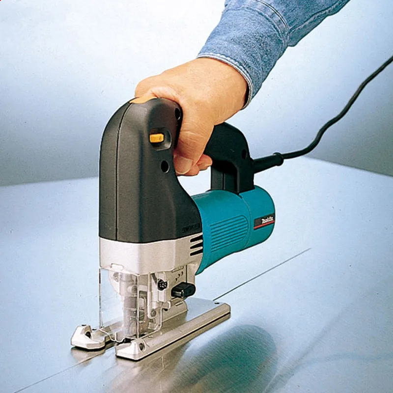 Резка деревьев электрическая. Инструмент для резки дерева электрический. Резак proxxon. Резка деревьев электрическая. Реноватор saw multi-tool kit.