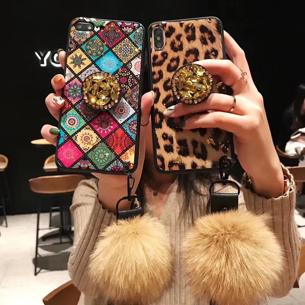 

Luxury DIY crystal phone Holder+Fur Ball+Strap Phone case For iPhone11 Pro MAX XR 6s 8 7Plus XSMAX Vintage Palace leopard Coque