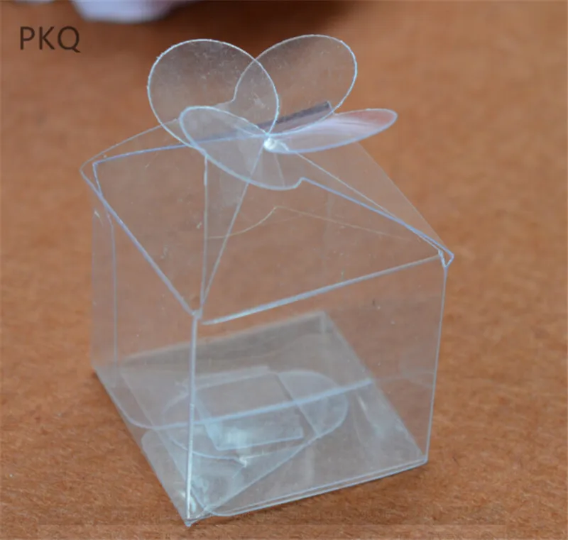 

50pcs Four-leaf Clover PVC Box Wedding Favors Candy Boxes Mini Square Gift Box Transparent Plastic Chocolate Packaging Box