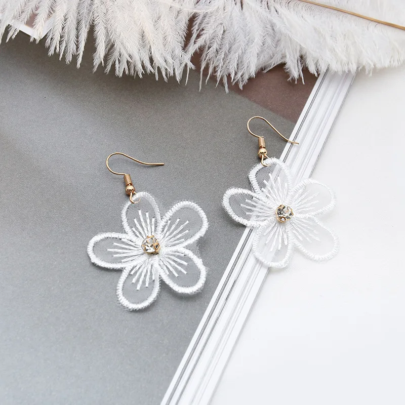 New Summer Flowers White with Rhinestones Chiffon Lace Long Dangle Earrings Big Drop for Women Jewelry Fashion | Украшения и
