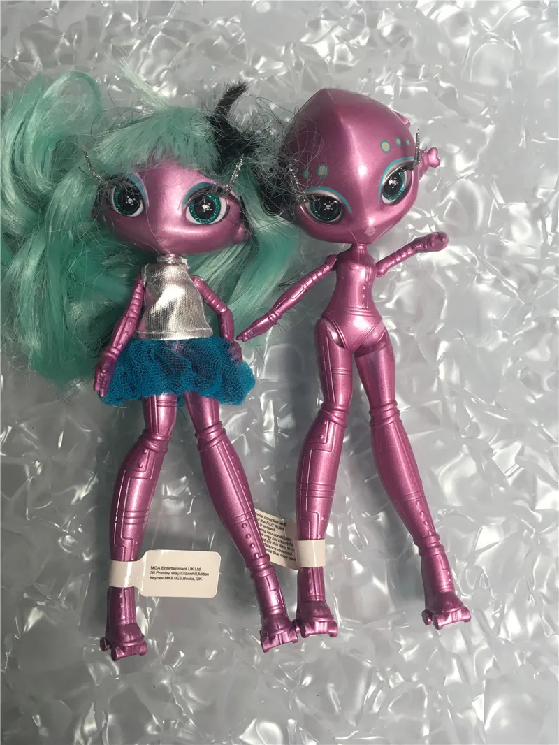 

1pcs Retail New Una Verse Monsters Doll Toy Girl Birthday Gift Novi Stars MGA Doll Long Hair 20cm Doll With Clothes DIY Doll Toy