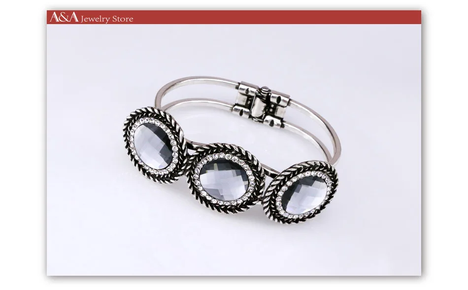 AE1446B-T08-760X540bracelet bangle