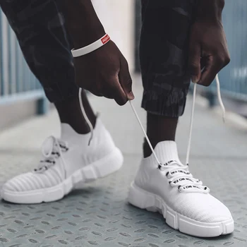 

2020 New Summer Men's Sneakers Fashion Trendy Men's Shoes Breathable Upper Comfortable And Raised Sole Trend Basketball Shoes