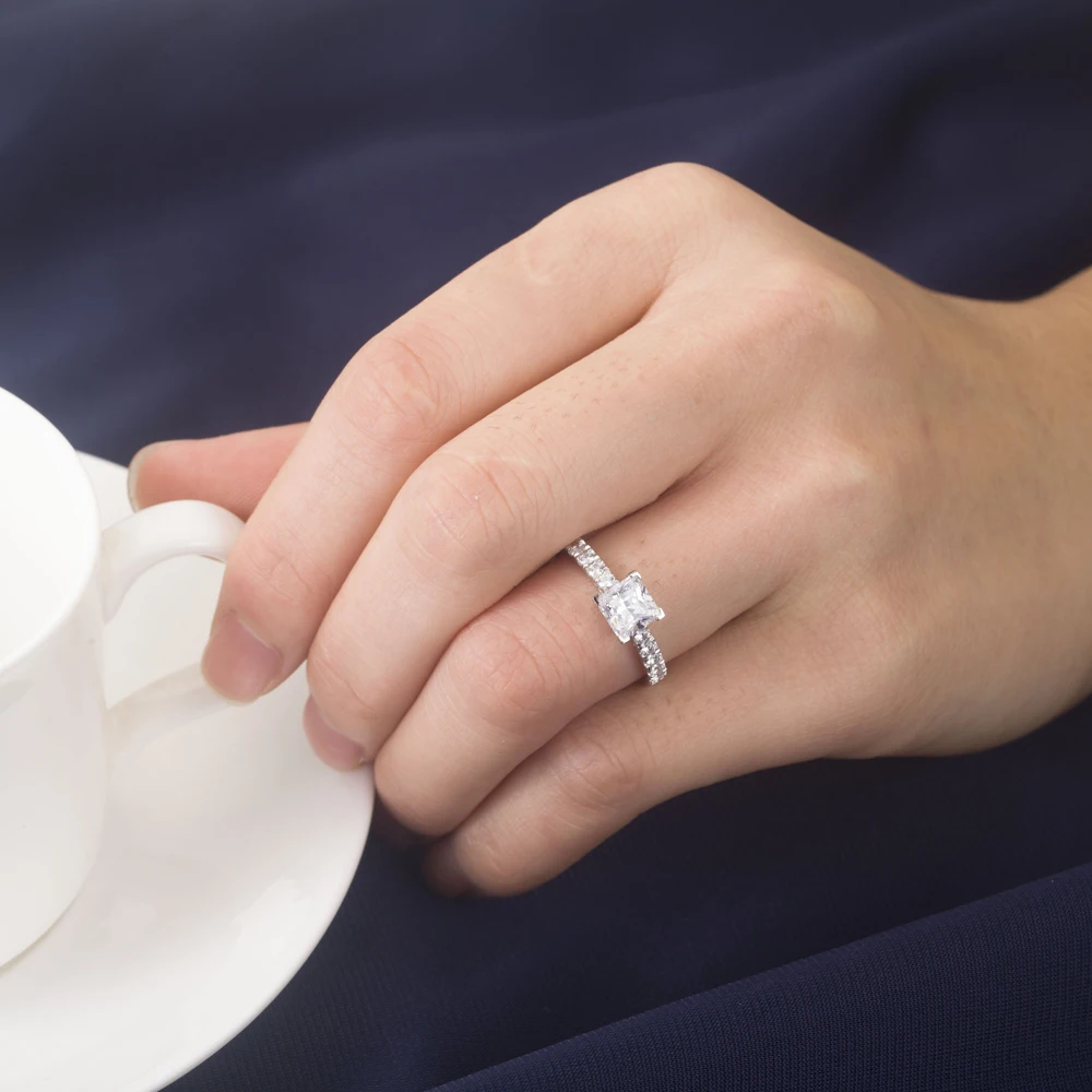 1ct Princess Cut Pave Halo Diamond Engagement Ring 14K White Gold