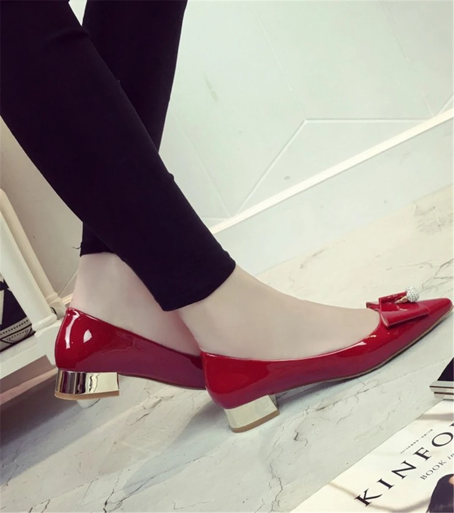 2016 new spring and summer diamond bow thick with low heeled red shoes pointed Korean fashion