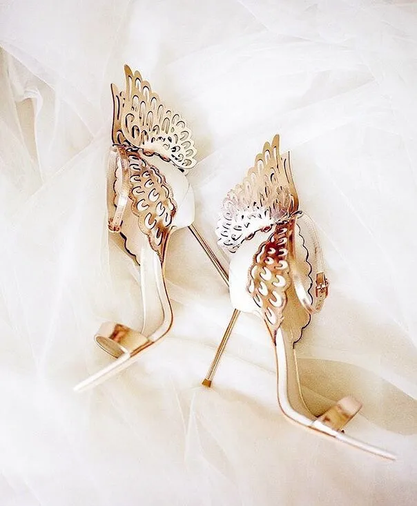 

Golden Butterfly Wing Back Ladies Sexy High Heels 2018 Fashion Strap Sandals Suede Leather Sandals Ankle Buckle Stiletto Size 42