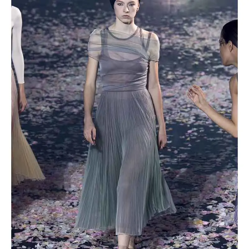 

Cosmicchic Summer Designer Runway Long Dress Pleated Gauze High Waist Sleeveless Dress Quality Elegant Maxi Party Dresses 2019