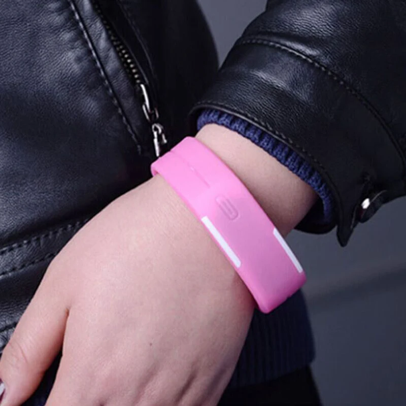 Simple Men Women Smart Watches Fashion Sports Outdoor Fitness Clock Shellhard Silicone Band LED Display Touch Digital Wristwatch
