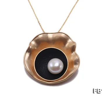 

JYX Pearl Brooch Pin 12.5mm White Freshwater Shell Brooches Scarf Dress Accessory Jewelry Remembrance Day Christmas Gifts