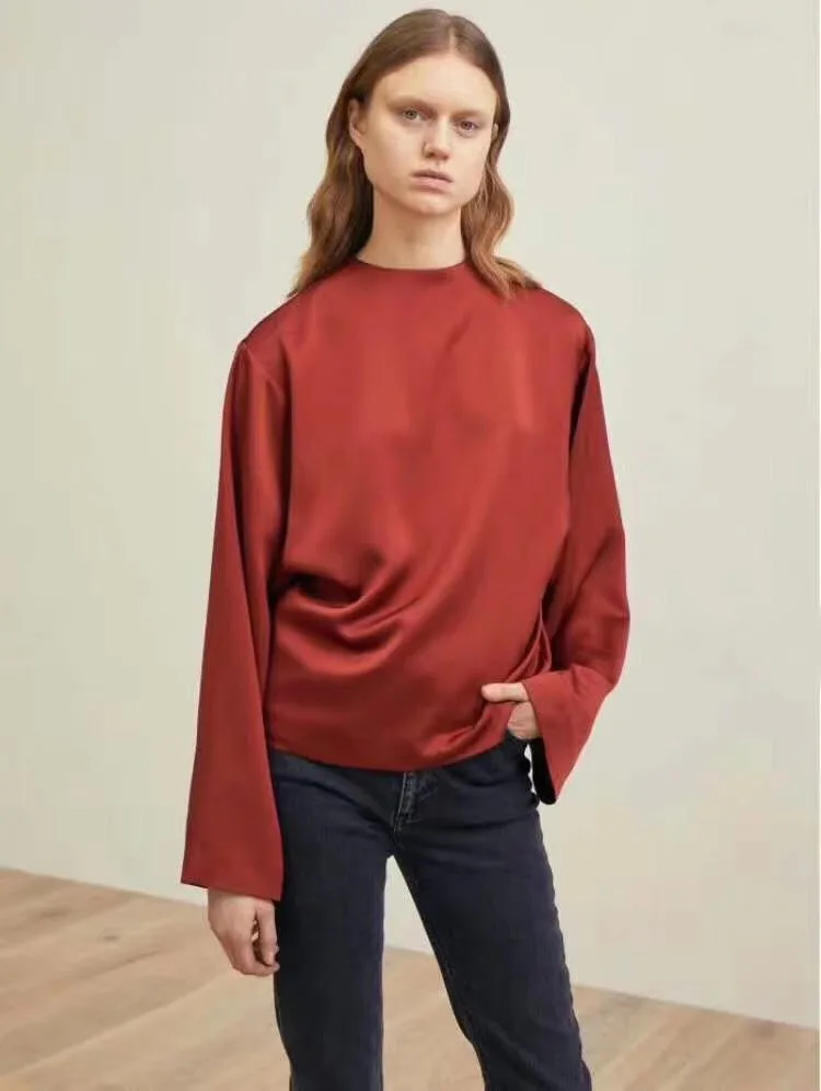 

Pullover women shirt without buckle O neck loose drape feeling minoritizing design European classic fashion style blouse