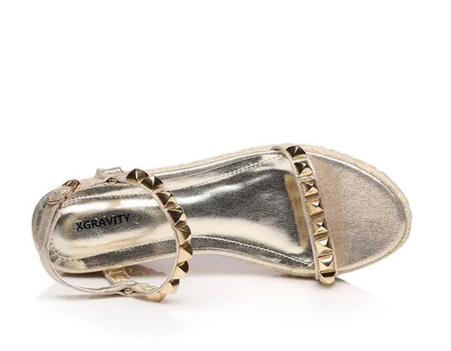XNGRAVITY 2018 Hot Sales Summer Lady Fashion High Heel Wedge Sandals Elegant Rivets Design Lady Fashion Wedges Ladies Shoes 285