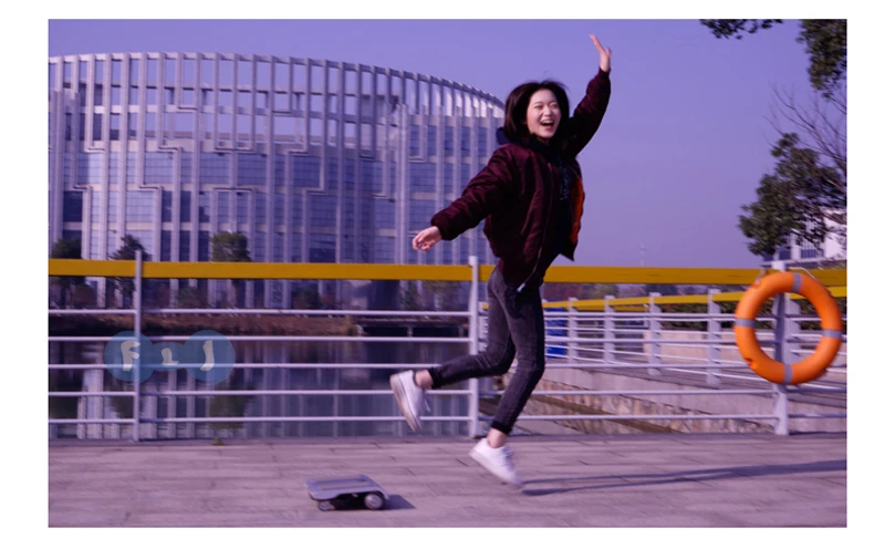 Perfect Walk Car Pocket Scooter Portable APP Four wheels electric scooter skateboard laptop hoverboard with Display electric skateboard 23 Perfect Walk Car Pocket Scooter Portable APP Four wheels electric scooter skateboard laptop hoverboard with Display electric skateboard 23