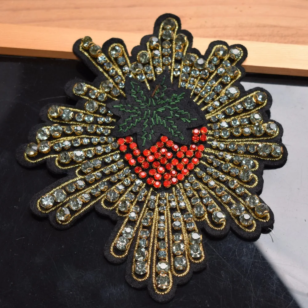 

Handmade nail beads patch cloth paste fashionable clothes Strawberry applique decorative DIY accessories nail drill strawberry