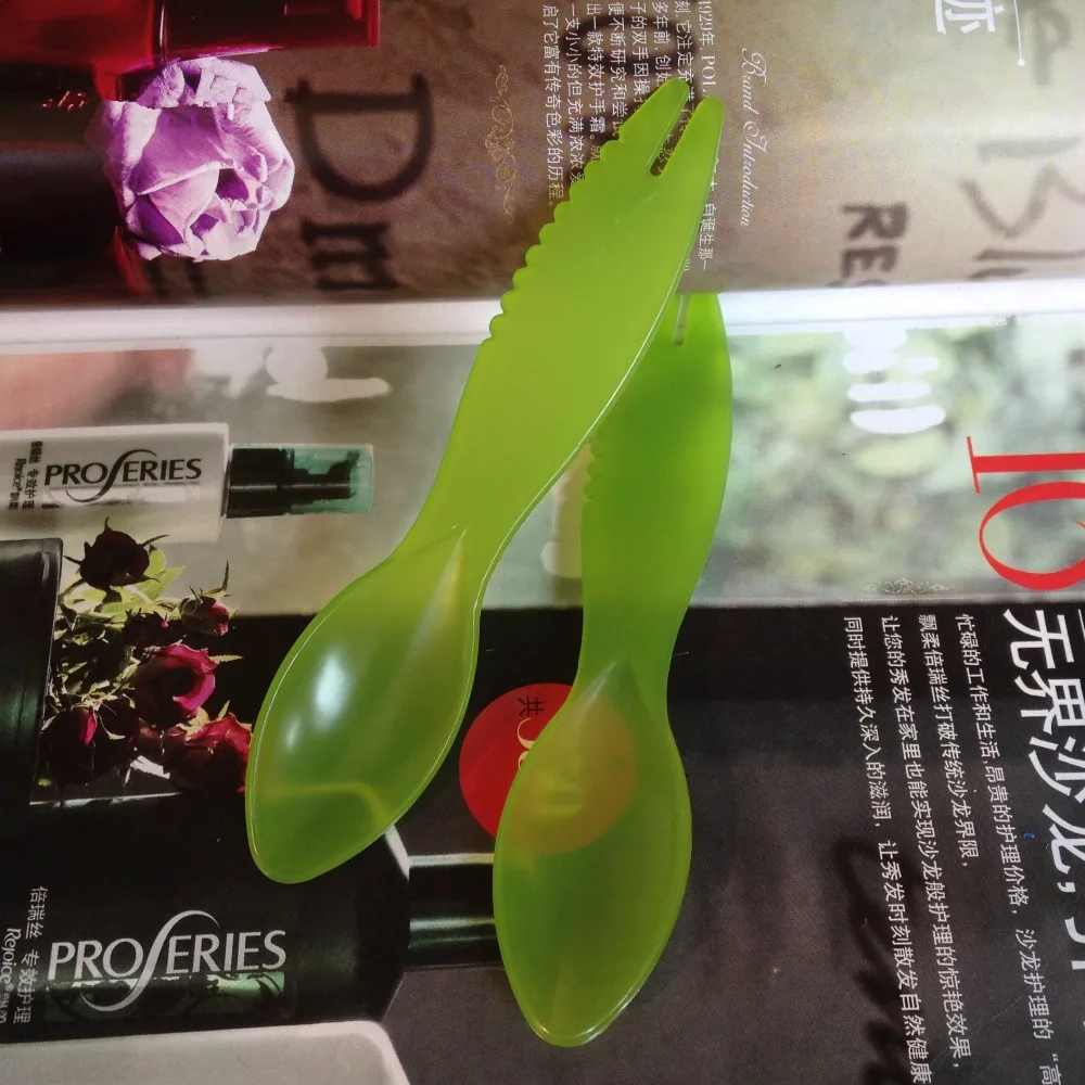 

5pcs/lot 2 in 1 Kiwi Spoon Plastic Candy Color Kiwi Dig Spoon Scoop Fruit Knife Slicer Peeler Cutter KW 031