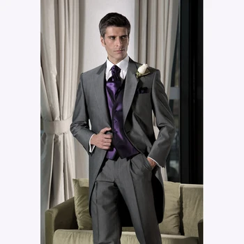 

Latest Design Dark Grey Groom Tuxedos Peaked Lapel men Suit Wedding Groomsman Wedding mens Suits Bridegroom( jacket+Pants+vest)
