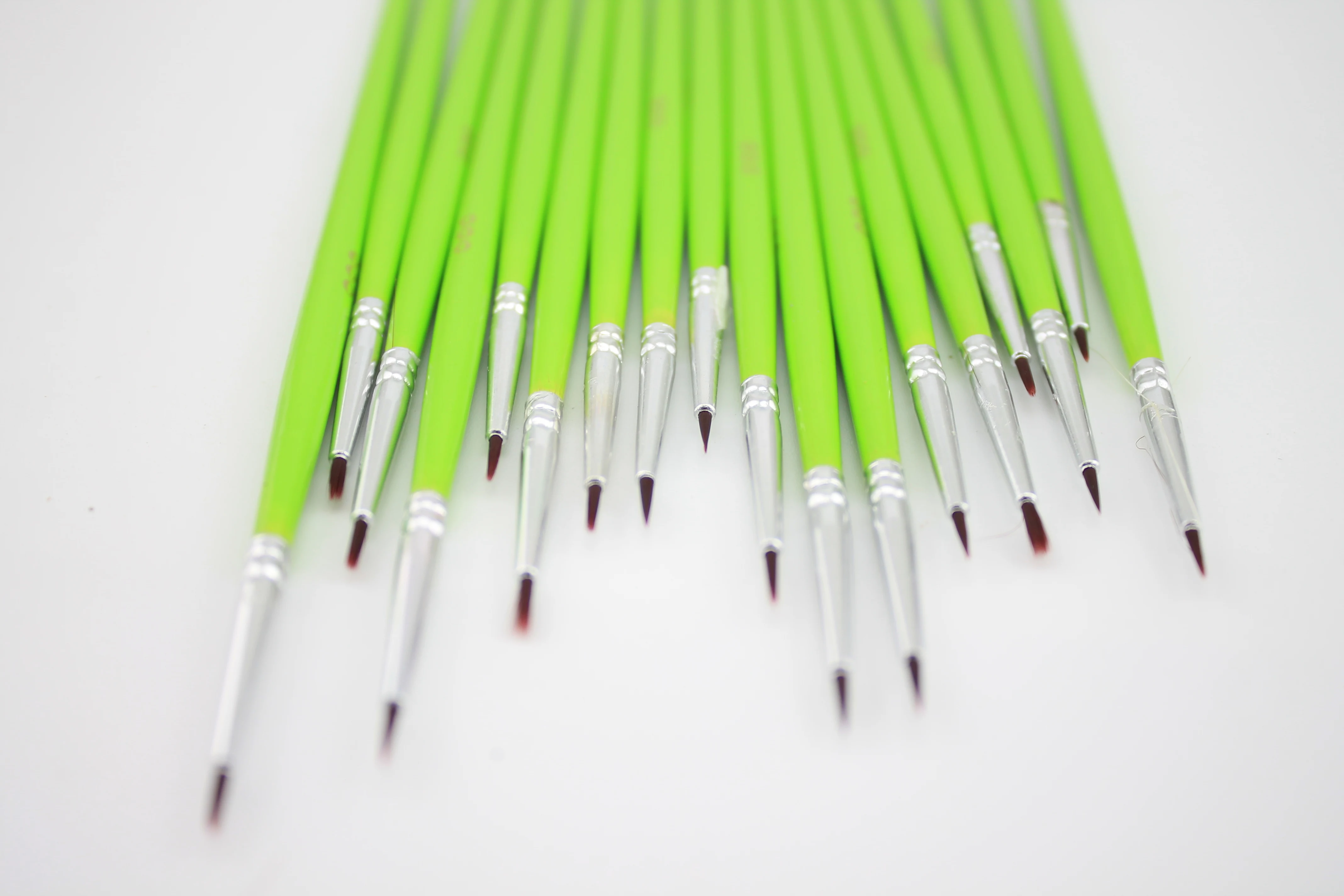 Atisse 18pcs/lot Nylon Oil Paint Brush Round Painting Brush For Oil